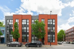 Façade - 