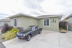 #24-7650 Qwuc chus Lane Central Saanich, BC V8M 0B4