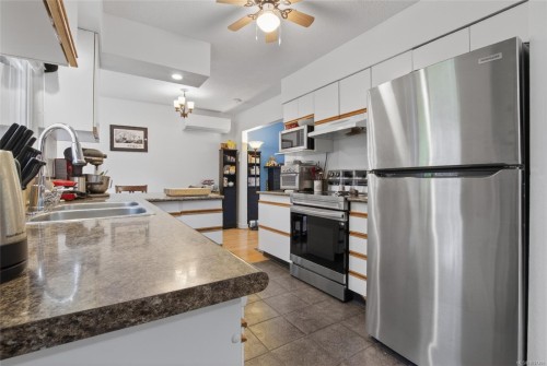 2967 Sherman Rd, Duncan, BC 
