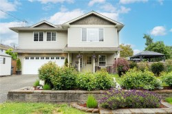 1052 Kiwi Rd Langford, BC V9B 4Z8