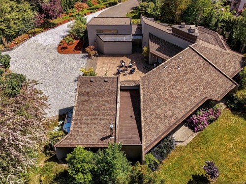 596 Towner Rd, North Saanich, BC 