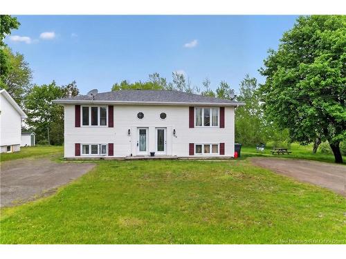 194-196 Acadie ST  Bouctouche, NB E4S 2T5