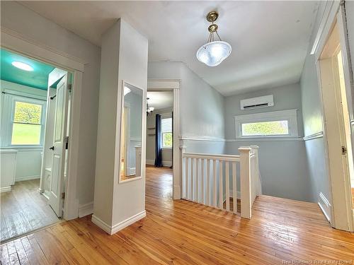 315 St John St, Bathurst, NB 