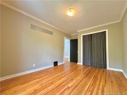 315 St John St, Bathurst, NB 