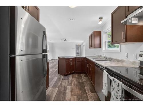 19 Bentley Ave, Moncton, NB 
