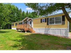 19 Bentley AVE Moncton, NB E1E 4L1