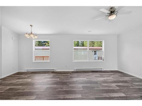 19 Bentley Ave, Moncton, NB 