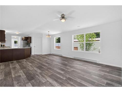 19 Bentley Ave, Moncton, NB 