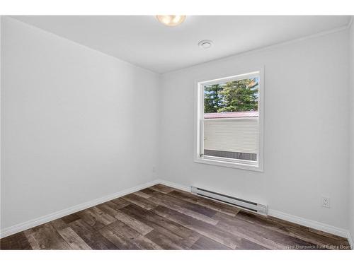 19 Bentley Ave, Moncton, NB 