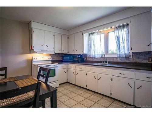 19 New Rd, Geary, NB 