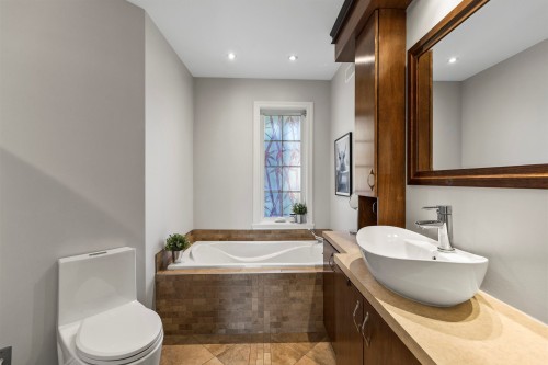 Salle de bains - 2895 Rue Ste-Anne, Sainte-Justine-De-Newton, QC - Indoor Photo Showing Bathroom
