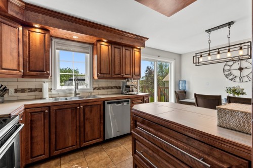 Cuisine - 2895 Rue Ste-Anne, Sainte-Justine-De-Newton, QC - Indoor Photo Showing Kitchen