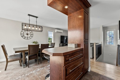 Intérieur - 2895 Rue Ste-Anne, Sainte-Justine-De-Newton, QC - Indoor Photo Showing Dining Room