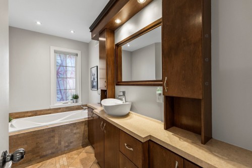 Salle de bains - 2895 Rue Ste-Anne, Sainte-Justine-De-Newton, QC - Indoor Photo Showing Bathroom