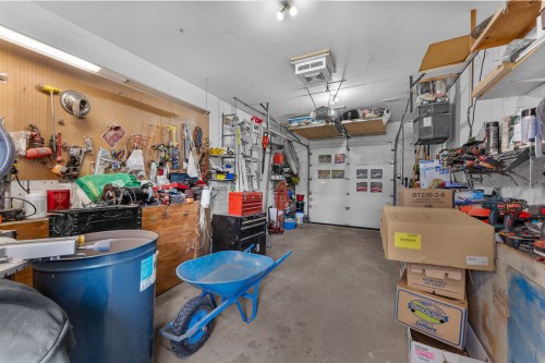 Garage - 226 Rue Houde, Saint-Eustache, QC - Indoor Photo Showing Garage