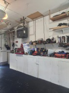 Garage - 