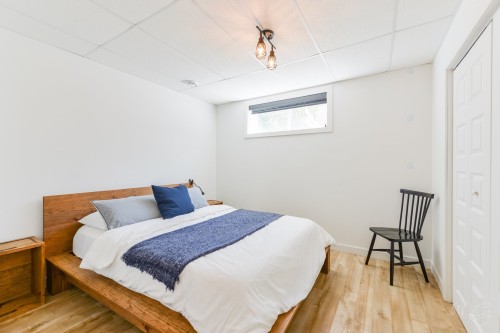 Chambre à coucher - 71 Rue Du Hameau, Saint-Côme, QC - Indoor Photo Showing Bedroom