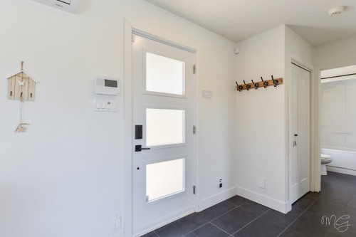 Hall d'entrée/Vestibule - 71 Rue Du Hameau, Saint-Côme, QC - Indoor Photo Showing Other Room