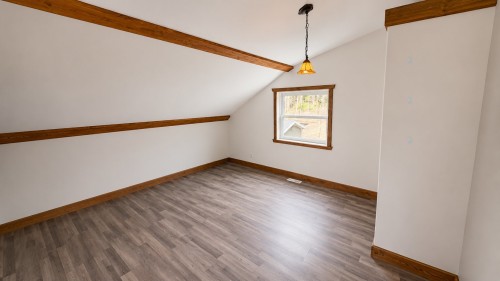 Chambre à coucher - 624 Ch. St-Pierre, Saint-Claude, QC - Indoor Photo Showing Other Room