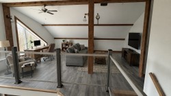 Mezzanine - 