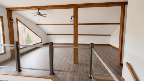 Mezzanine - 624 Ch. St-Pierre, Saint-Claude, QC - Indoor Photo Showing Other Room