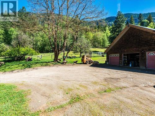 2960 Upper Slocan Park Road, Slocan Park, BC - Outdoor