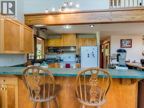 2960 Upper Slocan Park Road, Slocan Park, BC - Indoor Photo Showing Kitchen