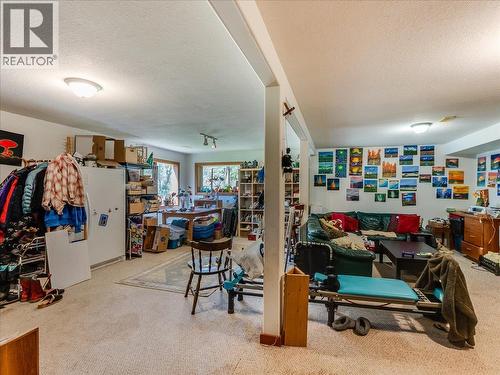 2960 Upper Slocan Park Road, Slocan Park, BC - Indoor