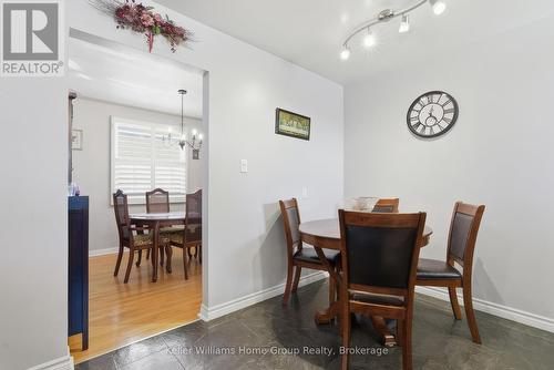 267 Bakersfield Drive, Cambridge, ON - Indoor Photo Showing Dining Room