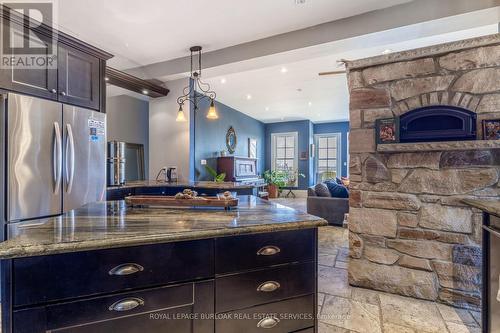 957 Beach Boulevard, Hamilton, ON - Indoor