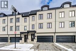 435 CALLAWAY Road Unit# 37  London, ON N6G 2N1
