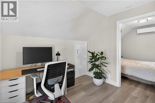 69 Robins Avenue, Hamilton, ON - Indoor Photo Showing Office