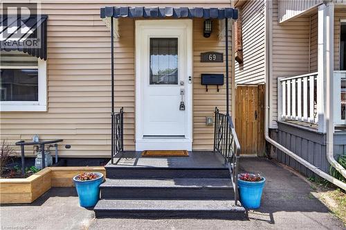 69 Robins Avenue, Hamilton, ON - Outdoor With Exterior