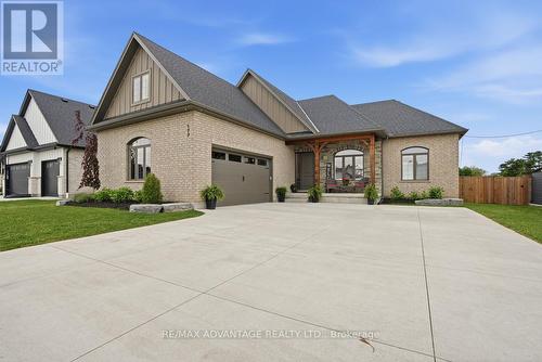 177 MARTIN ROAD  Middlesex Centre (Delaware Town), ON N0L 1E0