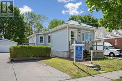 61 JOHNSTON STREET Guelph (St. Patrick's Ward), ON N1E 5T5
