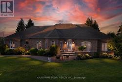 2 TRILLIUM TERRACE Halton Hills, ON L7J 2W8