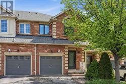 165 MARGARET DRIVE Oakville (Co Central), ON L6K 2W2