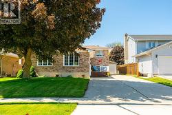 1170 CATHCART BOULEVARD Sarnia, ON N7S 2H5