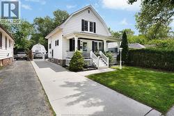 962 WESTMINSTER Windsor, ON N8S 2C3