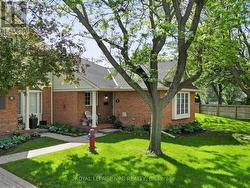 7 - 275 PELHAM ROAD St. Catharines (Rykert/Vansickle), ON L2S 3B9