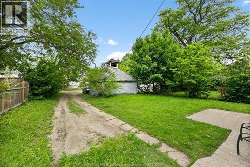 374 Campbell, Windsor, ON - Outdoor