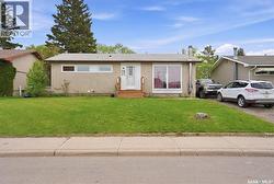 2106 101st CRESCENT North Battleford, SK S9A 1C3