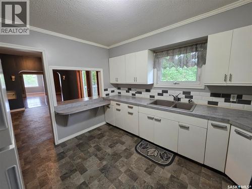 235 2Nd Avenue E, Unity, SK 