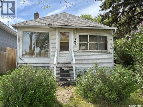 1242 Wolfe Avenue, Moose Jaw, SK - Outdoor