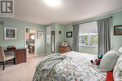 1969 Glenada Crescent, Oakville (Wc Wedgewood Creek), ON - Indoor Photo Showing Bedroom
