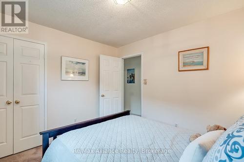 1969 Glenada Crescent, Oakville (Wc Wedgewood Creek), ON - Indoor Photo Showing Bedroom
