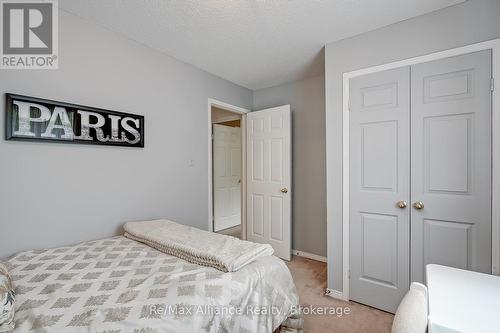 1969 Glenada Crescent, Oakville (Wc Wedgewood Creek), ON - Indoor Photo Showing Bedroom