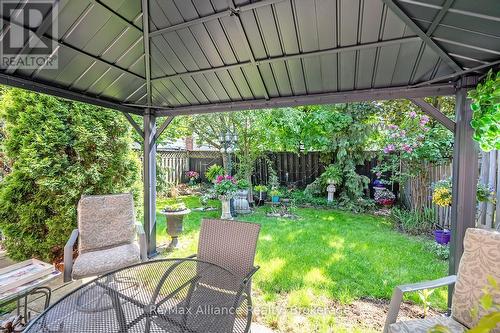 1969 Glenada Crescent, Oakville (Wc Wedgewood Creek), ON - Outdoor