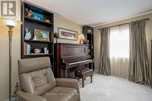 1969 Glenada Crescent, Oakville (Wc Wedgewood Creek), ON - Indoor