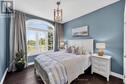 50 Glenhuron Drive, Springwater, ON - Indoor Photo Showing Bedroom